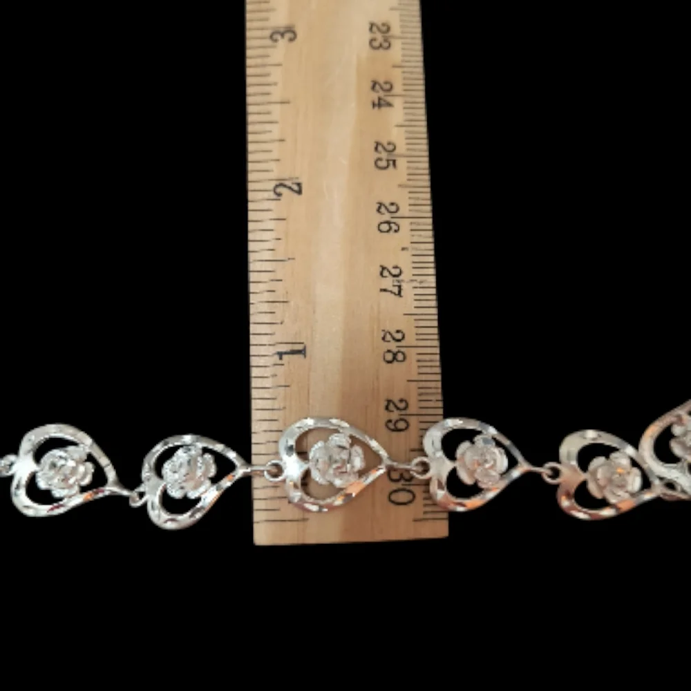 Vintage Diamond Cut Rose Heart Link Bracelet - Picture 3 of 10